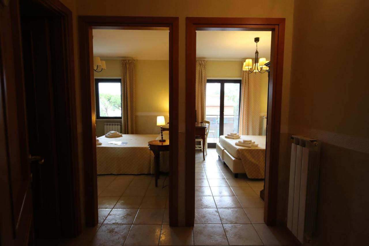 Le Terrazze B&B Formia Bagian luar foto